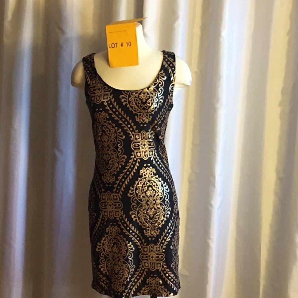 Sleeveless black dress w/gold sequin embellishment